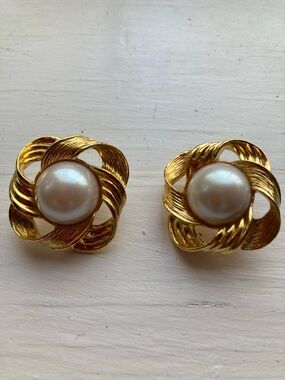 Gold Pearl-Style Knot Clip Earrings
